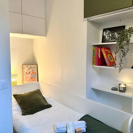 366 New Ventura - Tiny Center Apartment Paris
