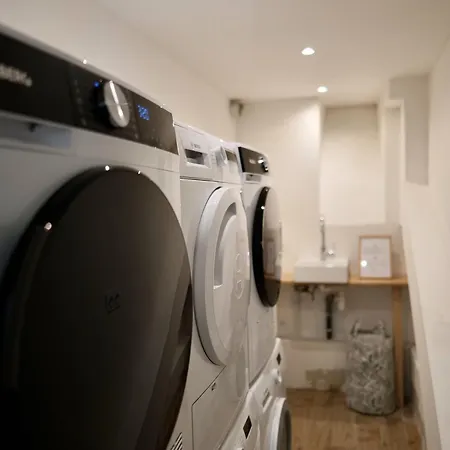366 New Ventura - Tiny Center Apartment Paris