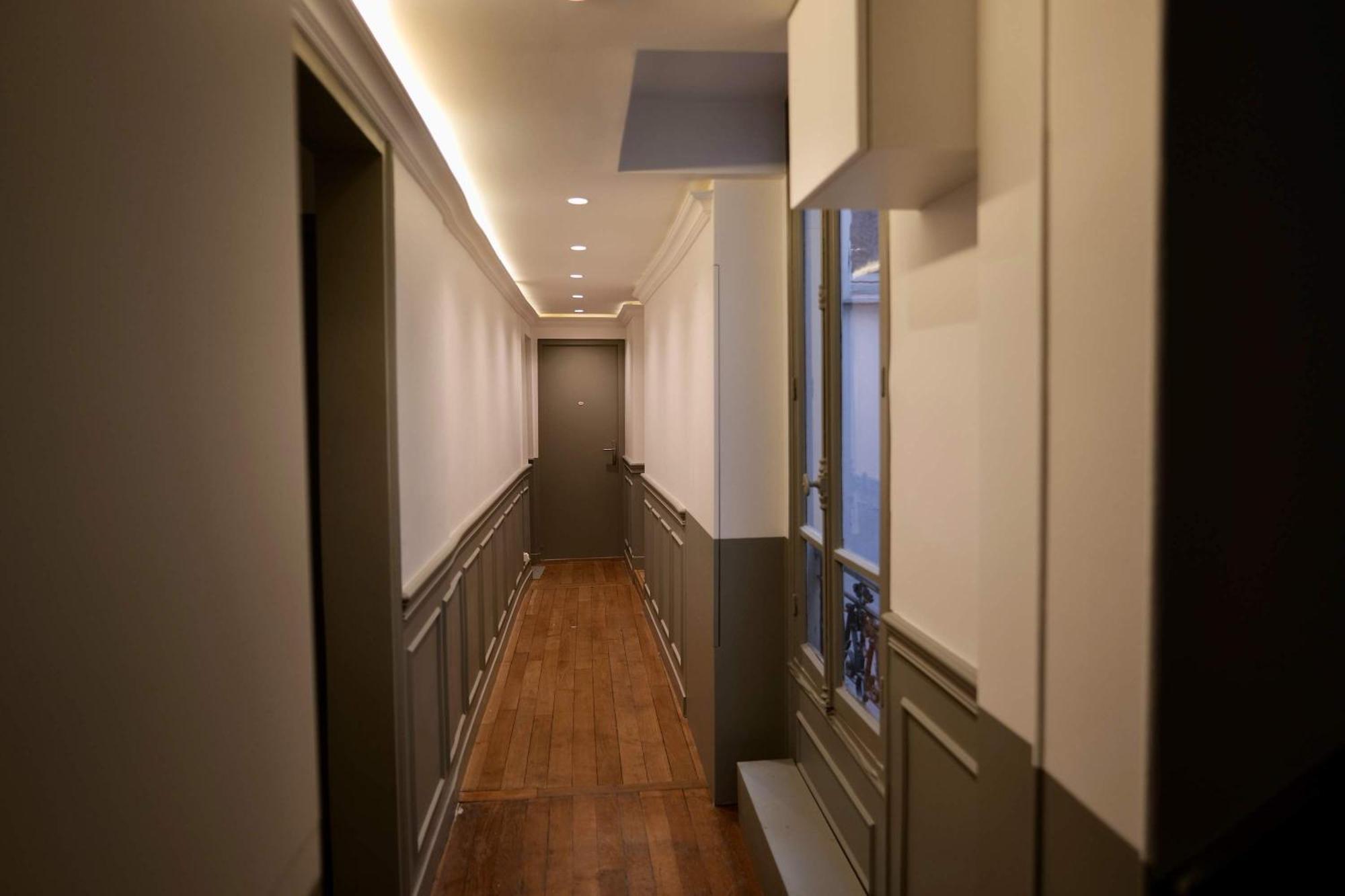 Apartment 366 New Ventura - Tiny Center *